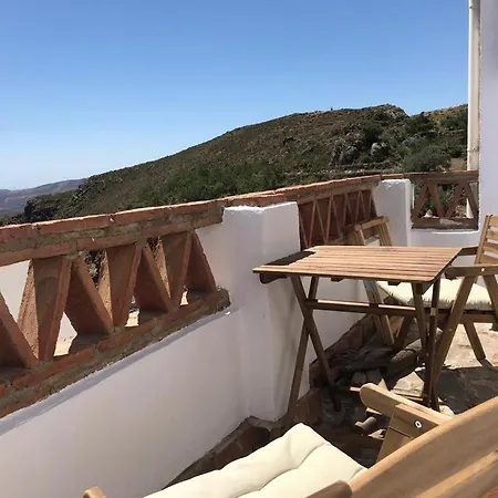 Casa Rural En La Alpujarra The Wood House * Golco